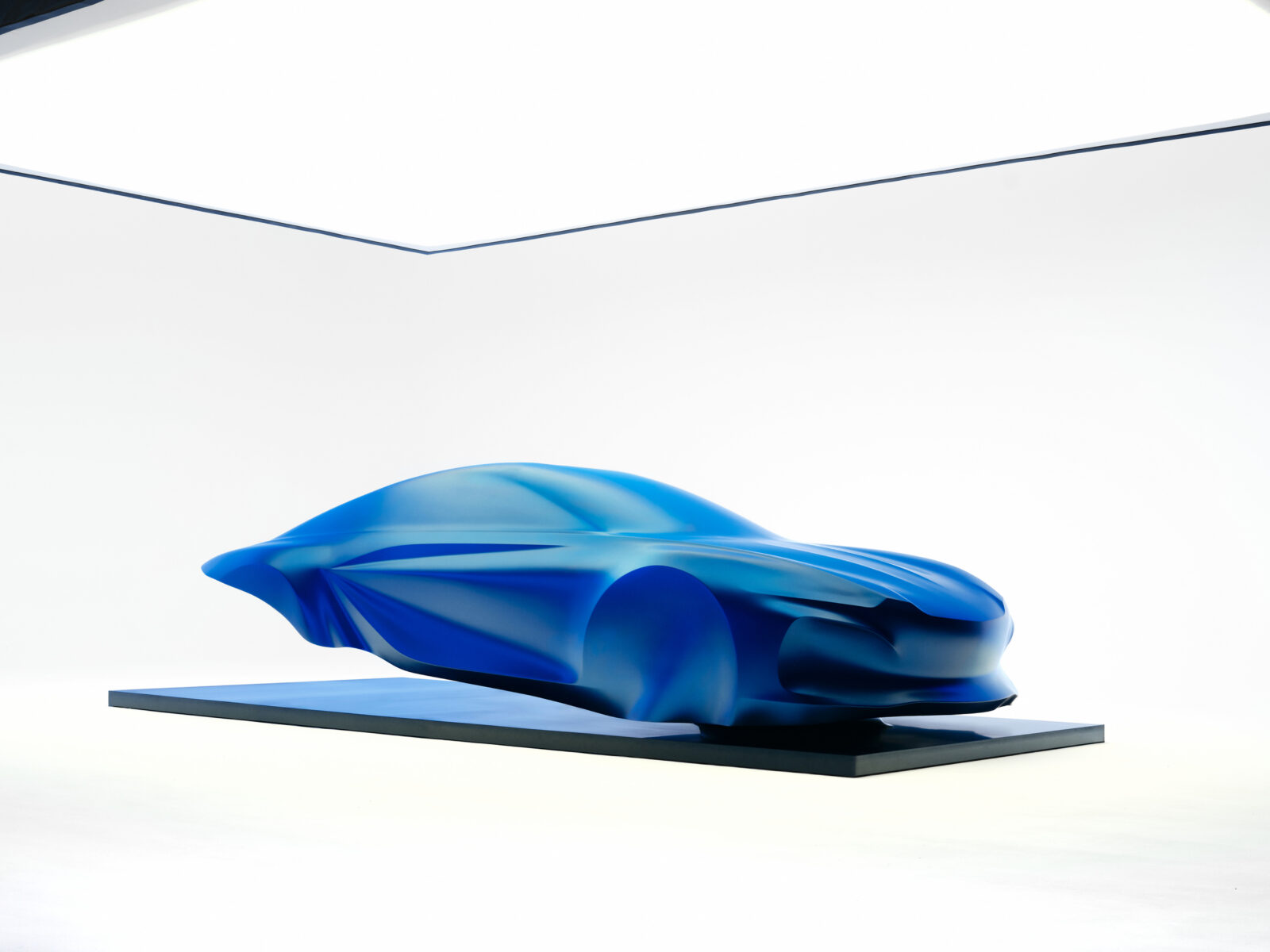 Alpine adelanta el diseño del futuro A110 con una escultura