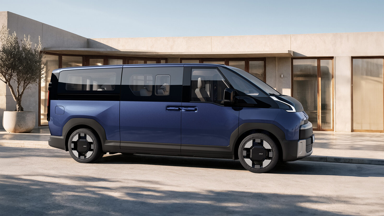 Kia PV7: el segundo eléctrico de su gama PBV, en pasajeros y carga