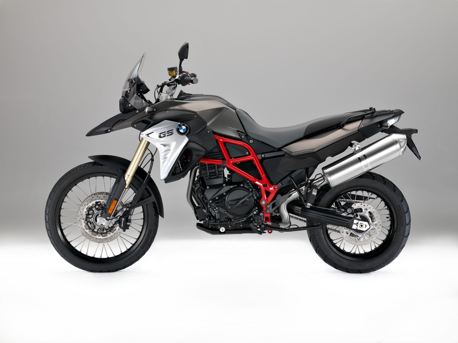BMW F 450 GS: la GS para el carné A2, con 48 CV, completa la familia