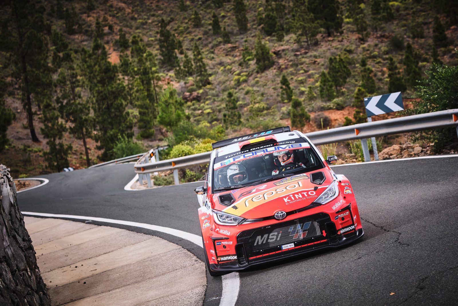 Cachón y Rozada cierran su temporada en WRC2 con tres podios y un Toyota GR Yaris Rally2