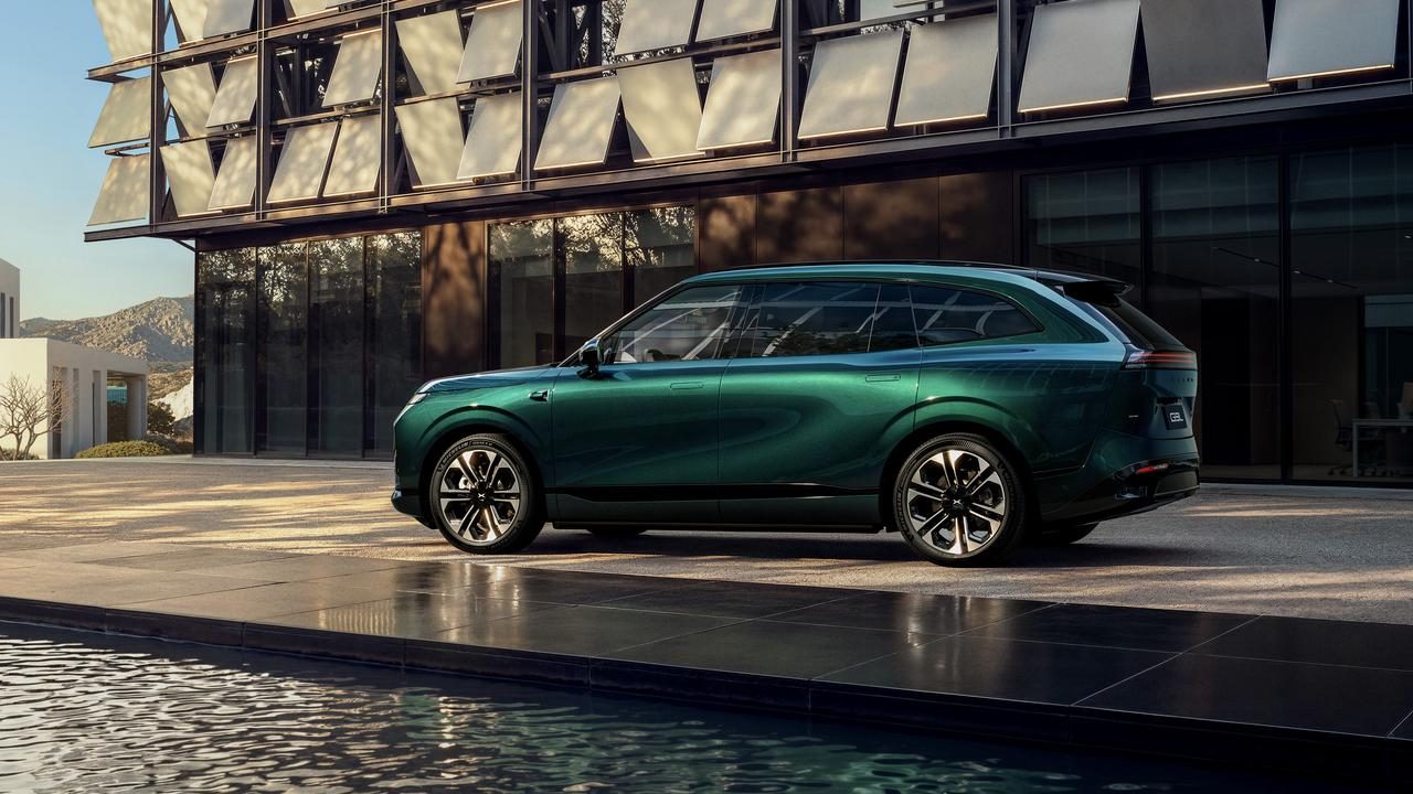Xpeng G9L: el SUV de siete plazas con 430 kW y 591 km WLTP debuta en París y llegará a España