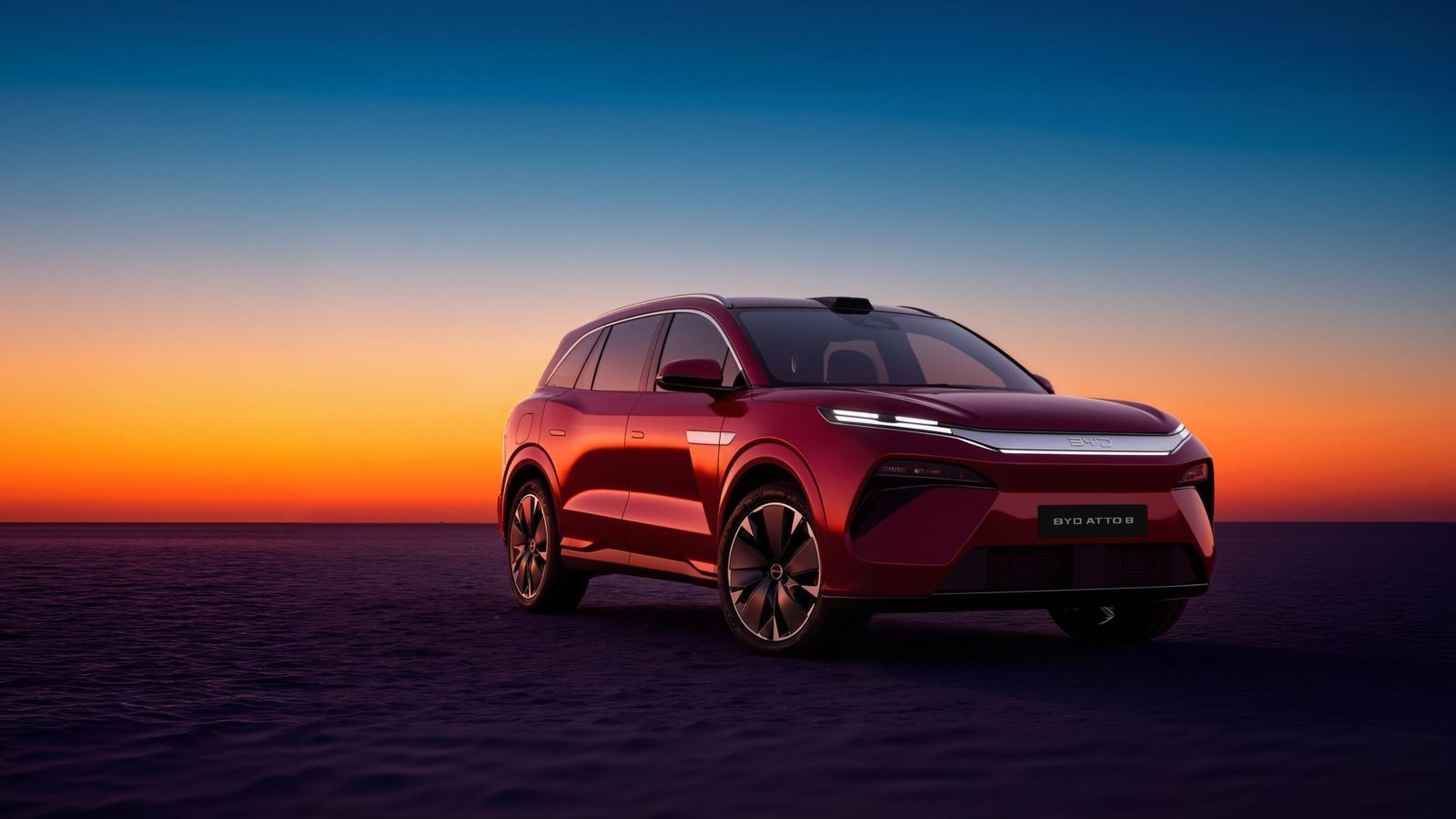BYD Atto 8: SUV eléctrico de siete plazas con 775 CV, 653 km y carga del 10 al 97 % en nueve minutos; llega en 2027
