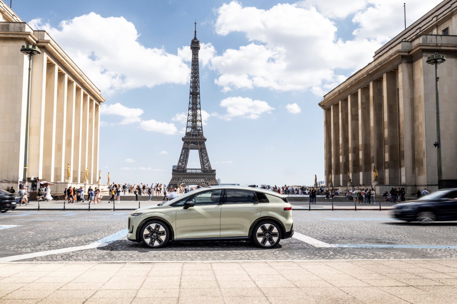 Audi A2 e-tron: 646 km WLTP y 12,8 kWh/100 km, desde 37.760 € en España