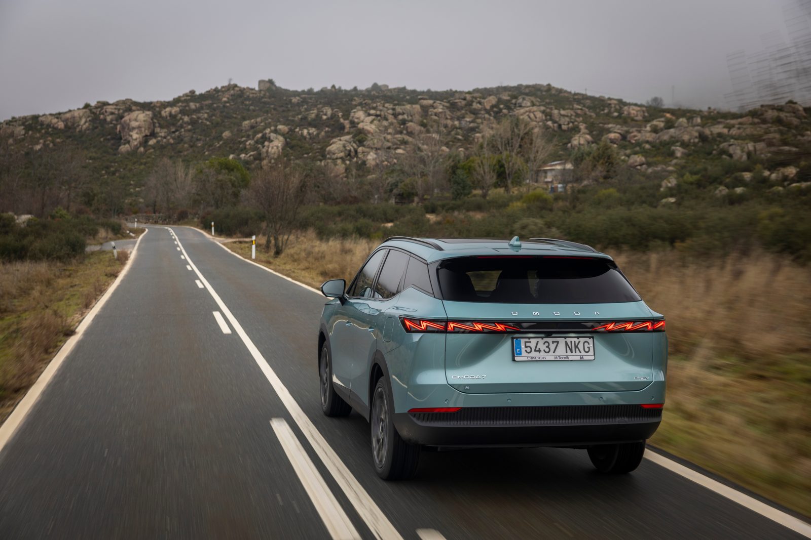 OMODA 7 SHS: nueva versión Premium+ con aparcamiento automático y remoto, desde 46.100 €