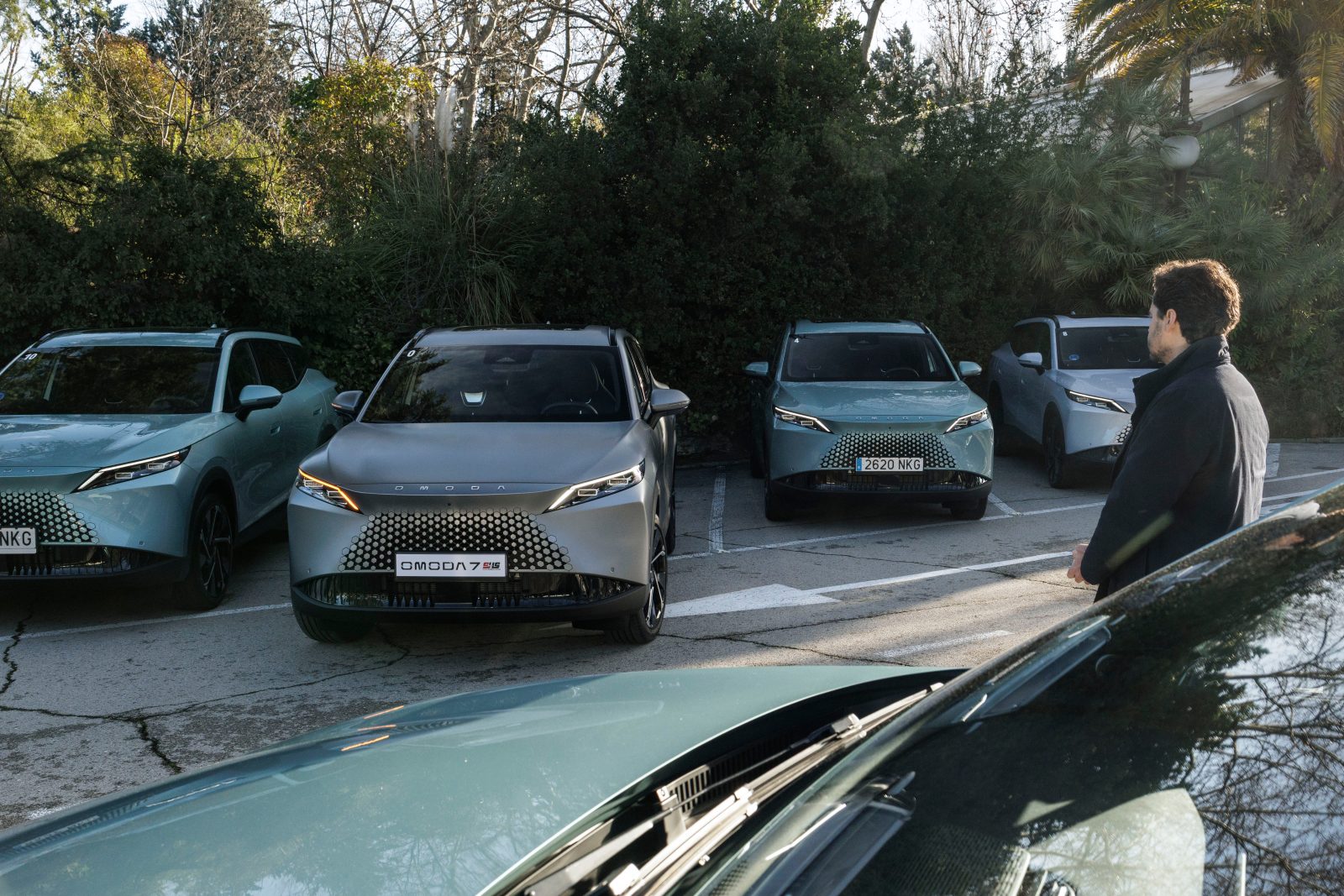 OMODA 7 SHS: nueva versión Premium+ con aparcamiento automático y remoto, desde 46.100 €