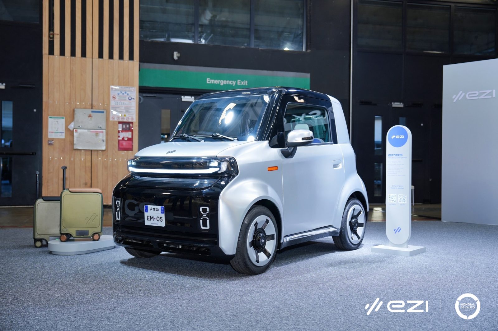 EZI EM05 y EM06: microcoches eléctricos L6e con hasta 180 km de autonomía, en París