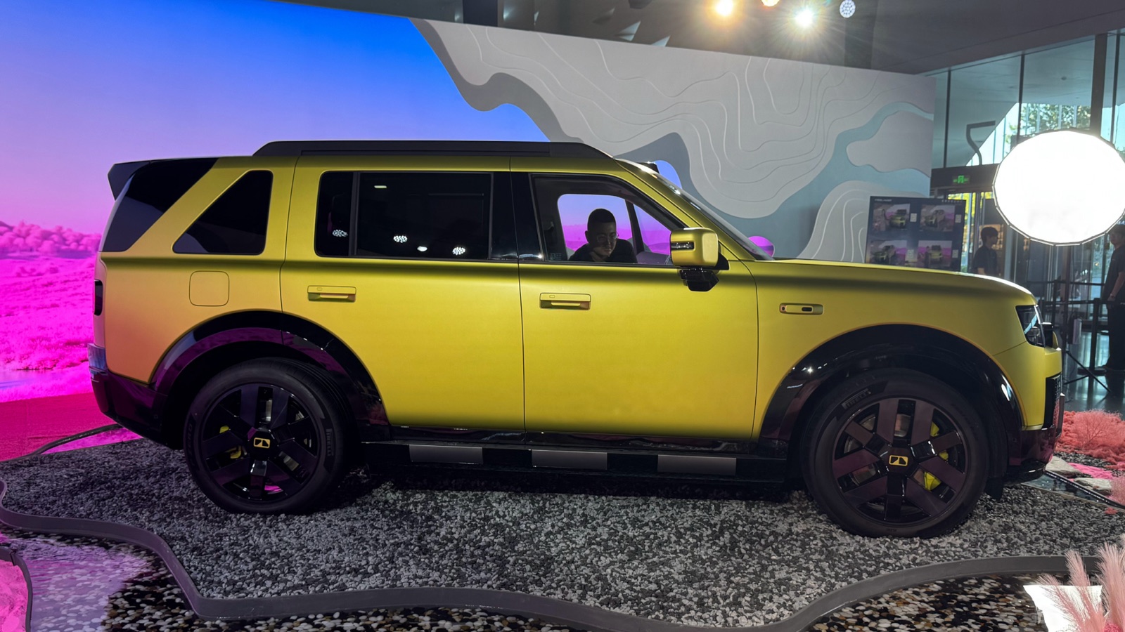 Freelander 8 de cinco plazas: entregas en China desde el 31 de octubre, con 818 CV y desde 309.900 yuanes