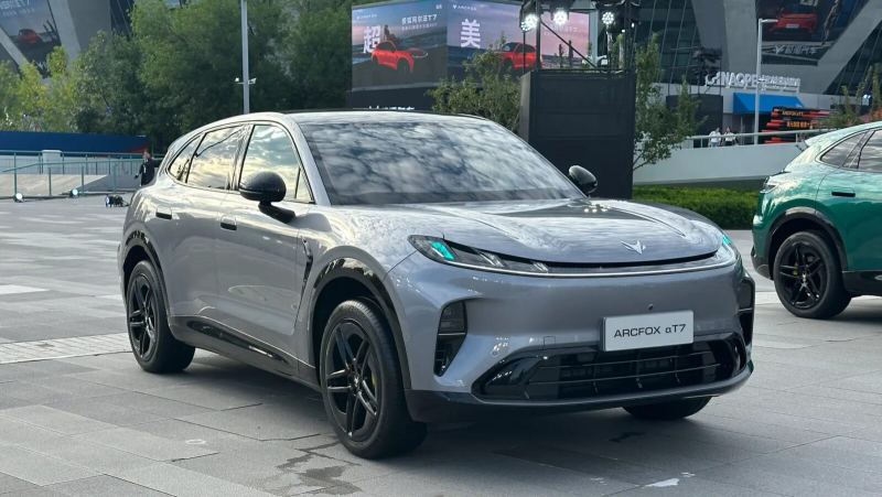 ArcFox Alpha T7: SUV de BAIC con 30.000 pedidos en una hora