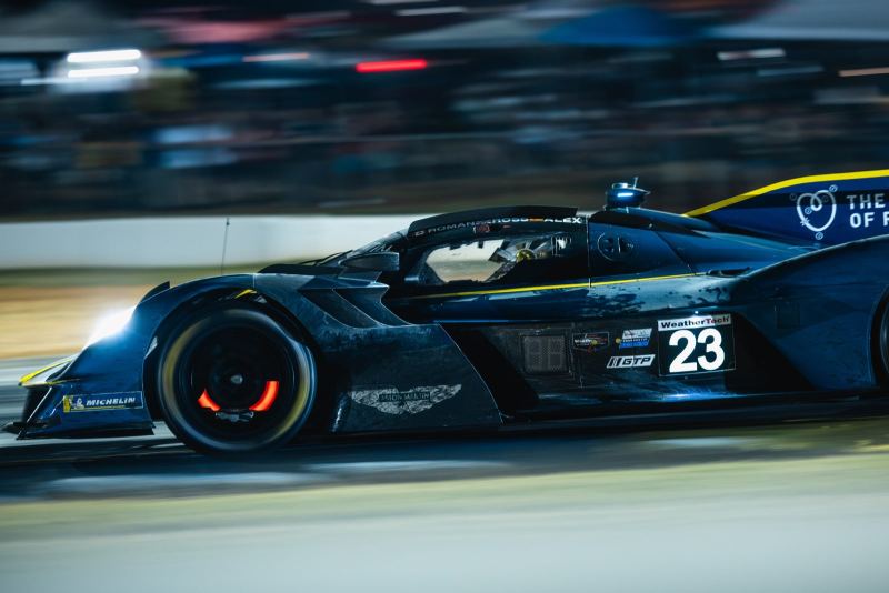 Aston Martin Vantage GT3 gana en Petit Le Mans con Car Blanche
