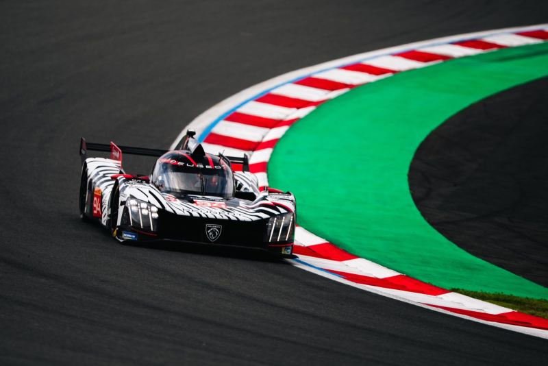 Peugeot llega a Barcelona con Alex Quinn en el 9X8 #93 para la primera cita del WEC en el circuito