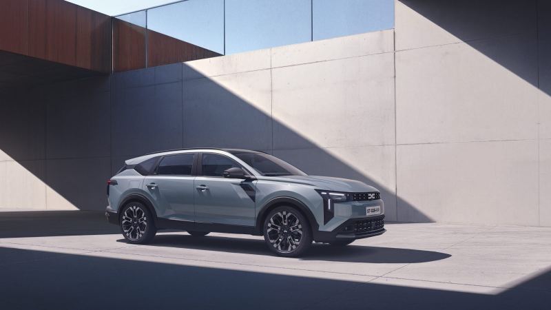 Dacia Striker: crossover híbrido de 4,62 metros con pedidos abiertos desde 22.720 €