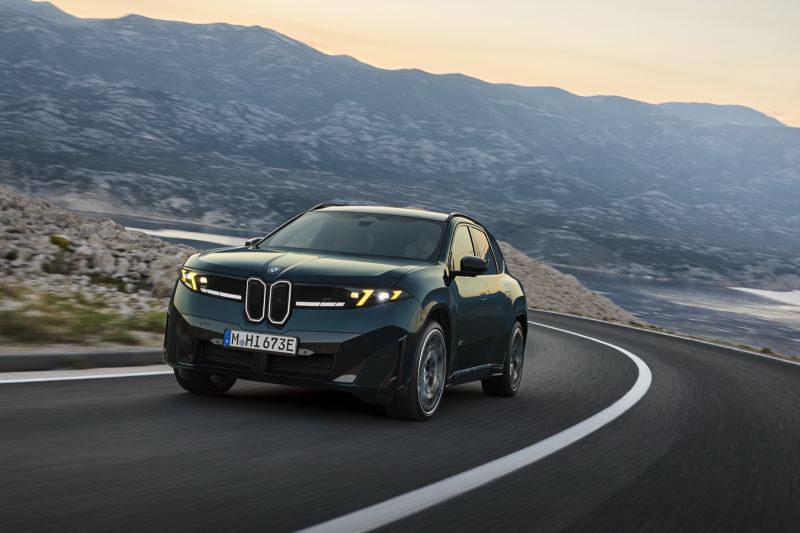 BMW iX3 M60 xDrive: 612 CV y 754 km de autonomía, pedidos desde finales de enero de 2027