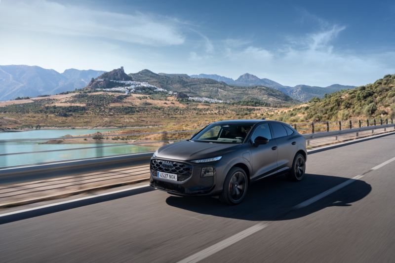 Audi Q3 e-hybrid de 150 kW: nuevo híbrido enchufable de 204 CV desde 55.910 €