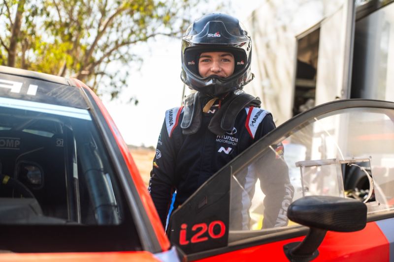 Óscar Fuertes Jr. debuta en el Rallye de Granada con el equipo oficial Hyundai Motor España