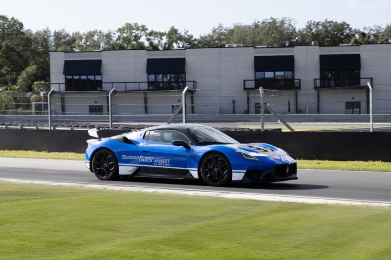 Maserati project Track Assist: asistente digital de conducción en pista que llegará en 2027