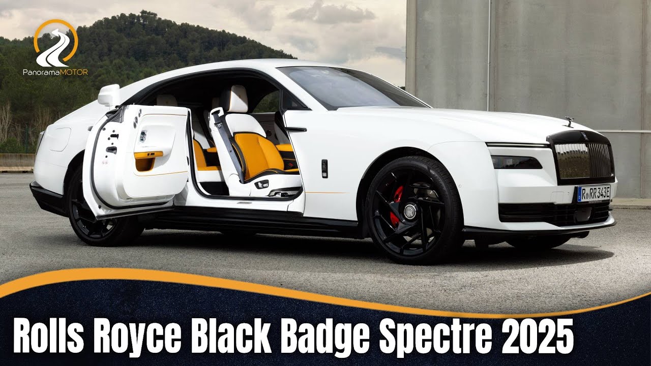 Rolls Royce Black Badge Spectre 2025
